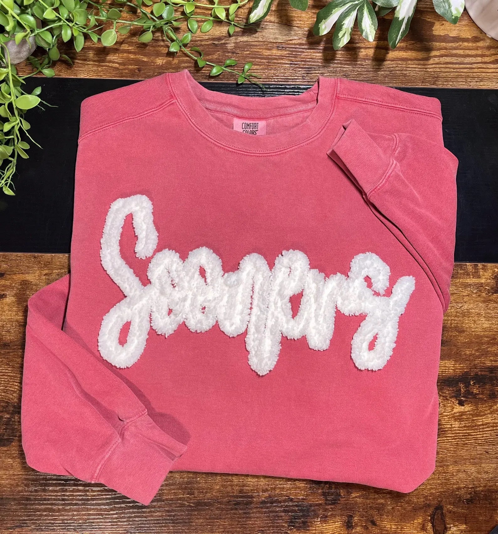 Personalized Chenille Yarn Embroidered - Sweatshirts Comfort Colors®