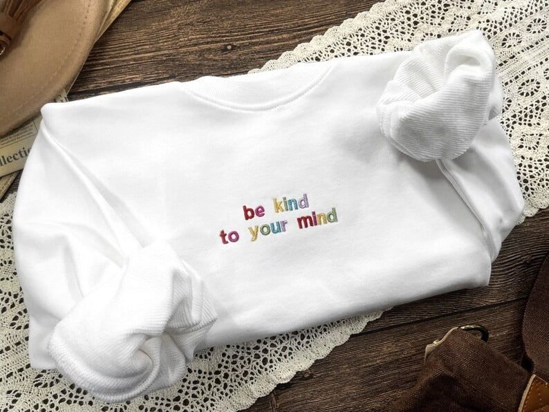 Custom embroidered sweatshirt.Personalized embroidered sweatshirt.Trendy sweatshirt.Crewneck sweatshirt.Gifts for friends.Gift for her