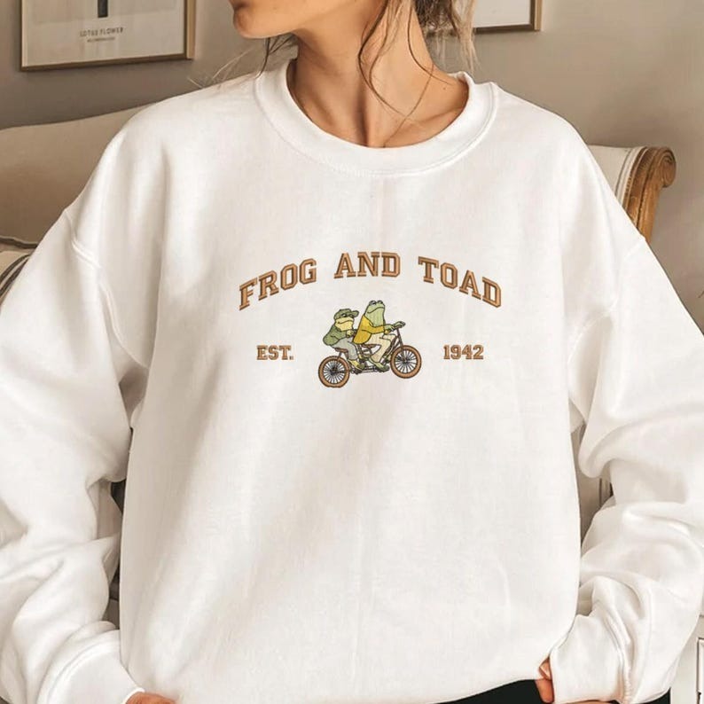Frog and Toad Embroidered Sweatshirt, Vintage Classic Book Shirt, Retro Frog Shirt, Bookish Shirt, Gift For Her, Halloween Gift