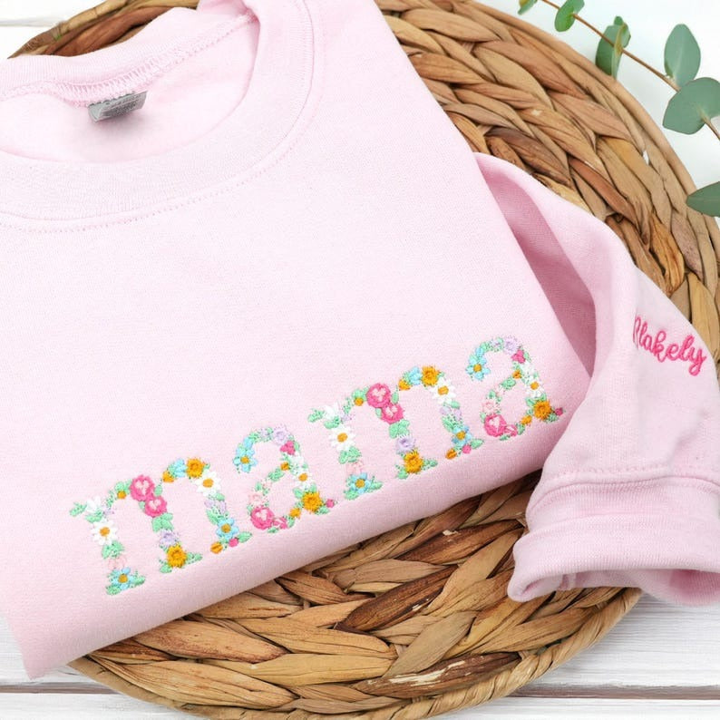 Custom Mama Sweatshirt With Floral - Embroidered Grandma Sweatshirt With Kids Names - Birthday Gift For Mom - Nana Sweatshirt-Christmas Gift