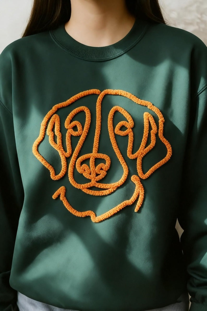 Custom Chenille Yarn Embroidered Pet Sweatshirt – Personalized Dog Hoodie with Photo, Pet Portrait Gift for Dog Mom / Dog Dad