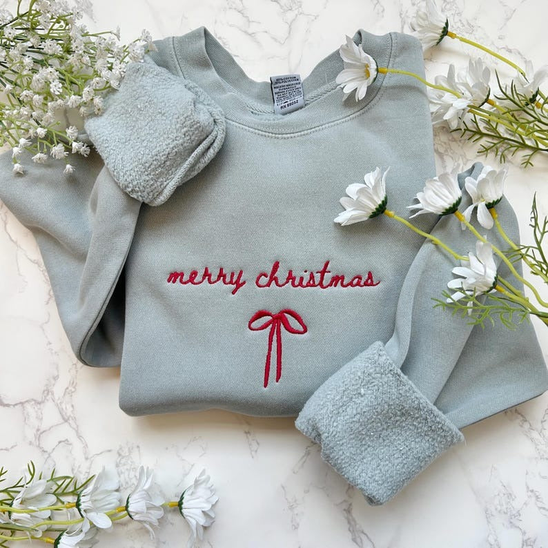Embroidered Merry Christmas Sweatshirt, Embroidered Coquette Christmas Crewneck Sweatshirt, Minimal Christmas Sweater, Custom Xmas Gift, Bow
