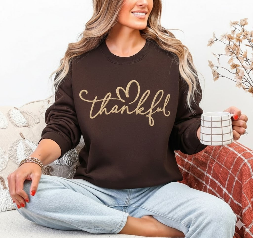 Thankful Sweatshirt Chenille yarn, Thanksgiving Sweatshirt, Thankful Lover Sweatshirt, Fall Season Sweatshirt, Autumn Sweatshirt, Religious Gift