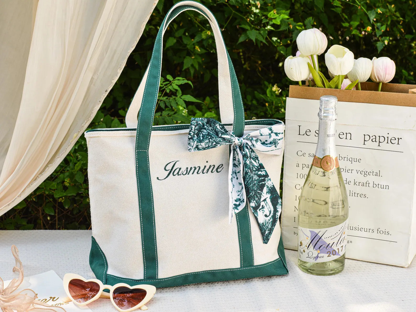 Custom Tote Bag, Bridesmaid Gift,Beach Handbags, Embroidered Canvas Tote Bag, Custom Text Tote, Bachelorette Gifts, School Bag, Gift for Her