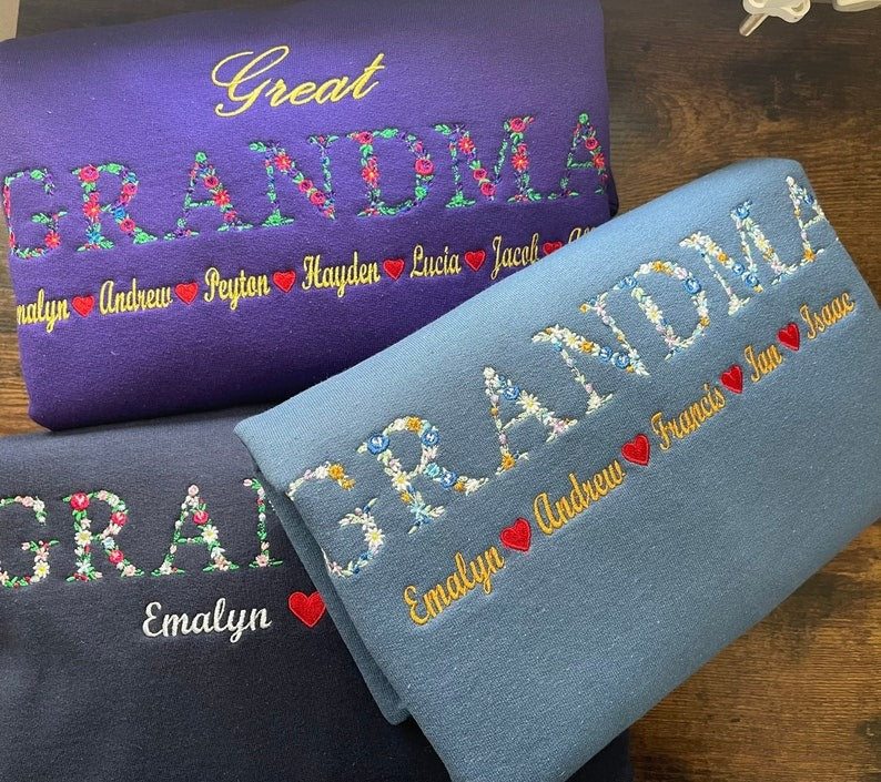 Personalized Embroidered Mom Sweatshirt, Custom Name Family Gift, Grandma Nana Mom Crewneck, Holiday Christmas Family Sweatshirt