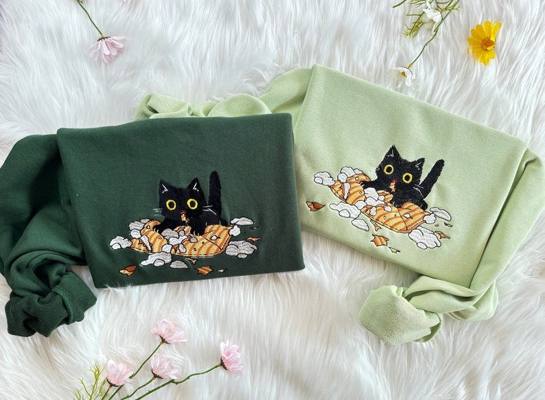 Embroidered Cat Sweatshirt | Cute Play Pillow Design