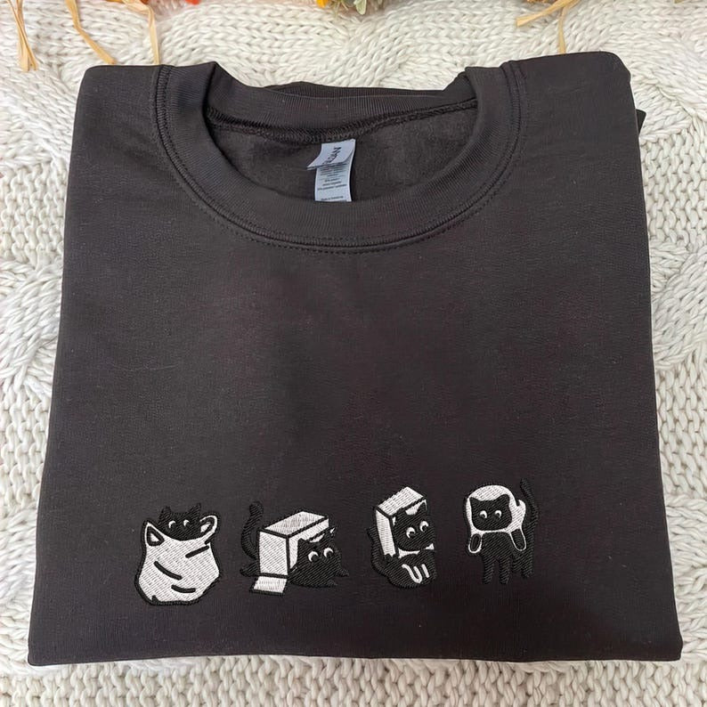 Embroidered Black Cat Crewneck Sweatshirt, Black Cat Sweatshirt, Gift for Cat Owner, Funny Animal Embroidery Sweatshirt, Gift For Cat Lovers