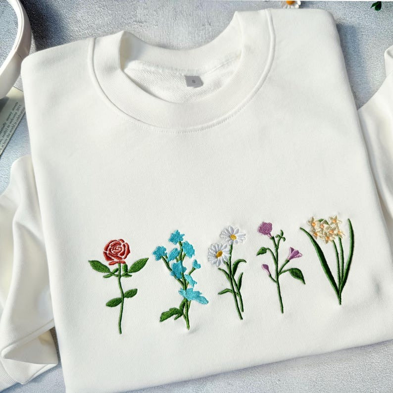 Custom Embroidered Birth Month Birth Flower Sweatshirt,Embroidered Birth Flower Crewneck,Birth Month Flower Hoodie,Custom Gift for Mama Mom