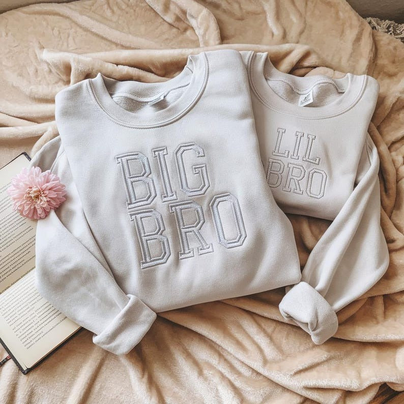 Big Bro Lil Bro Embroidered Sweatshirt, Matching Sibling Shirts, Brother Gift Idea, Pregnancy Announcement Outfit, Baby Reveal Crewneck